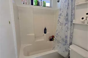 13736 Lark Ct, Victorville, CA 92394 - Photo 19