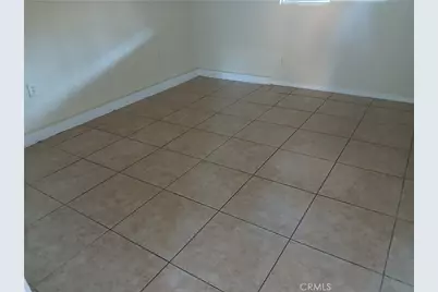 1060 W 51st, Los Angeles, CA 90037 - Photo 9