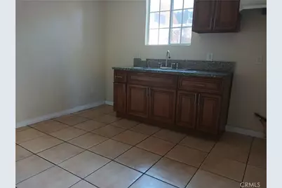 1060 W 51st, Los Angeles, CA 90037 - Photo 11