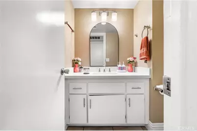 3900 W Hazard #A, Santa Ana, CA 92703 - Photo 11