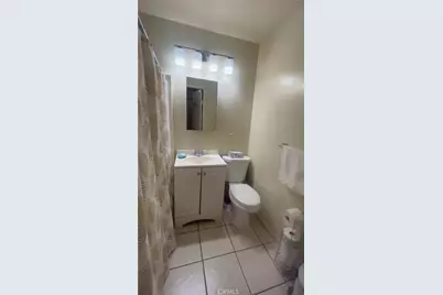 1715 E 70th, Los Angeles, CA 90001 - Photo 5