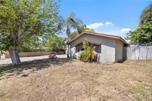 10937 Desert Sand Ave, Riverside, CA 92505 - Photo 3