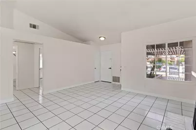 1529 Apple Creek, Perris, CA 92571 - Photo 5