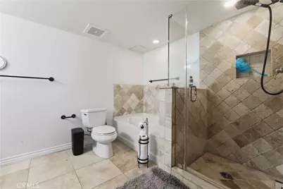 4733 Elmwood Avenue #203, Los Angeles, CA 90004 - Photo 31