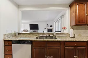 4733 Elmwood Ave, Los Angeles, CA 90004 - Photo 13