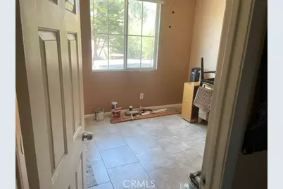 18218 Laguna, Fontana, CA 92336 - Photo 33