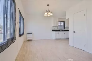 761 W 103rd, Los Angeles, CA 90044 - Photo 35
