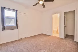 761 W 103rd, Los Angeles, CA 90044 - Photo 47