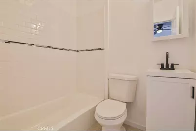 761 W 103rd, Los Angeles, CA 90044 - Photo 19