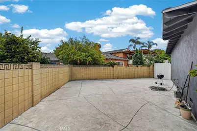 24424 Alexandria, Harbor City, CA 90710 - Photo 29