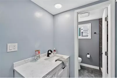 24424 Alexandria, Harbor City, CA 90710 - Photo 21
