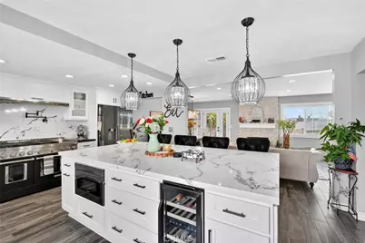 24424 Alexandria, Harbor City, CA 90710 - Photo 3