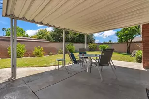 2874 N Heather Rd, Long Beach, CA 90815 - Photo 31