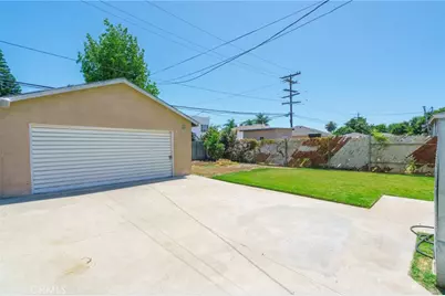 346 W School Street, Compton, CA 90220 - Photo 23