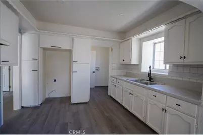 205 W Hardy Street, Inglewood, CA 90301 - Photo 3