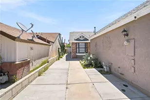 37628 15th, Palmdale, CA 93550 - Photo 3