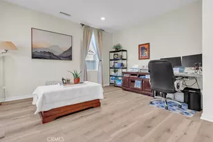 18100 Tableau, Saugus, CA 91350 - Photo 5