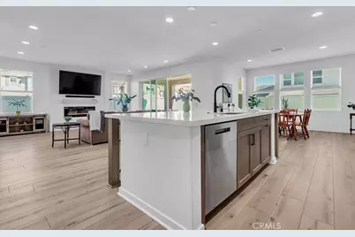 18100 Tableau, Saugus, CA 91350 - Photo 9