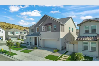 18100 Tableau, Saugus, CA 91350 - Photo 3