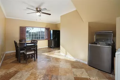 7802 Adwen, Downey, CA 90241 - Photo 9