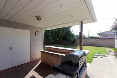 7503 Muller, Downey, CA 90241 - Photo 33
