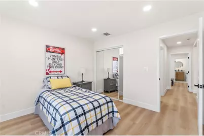 725 W 108th St., Los Angeles, CA 90044 - Photo 15