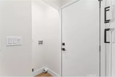 725 W 108th St., Los Angeles, CA 90044 - Photo 17