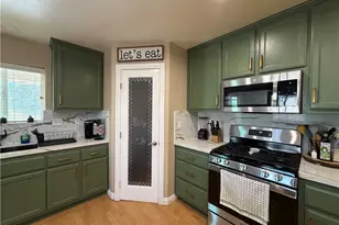 16307 Sholic, Victorville, CA 92395 - Photo 9