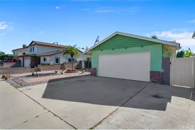 17509 Balfern, Bellflower, CA 90706 - Photo 3