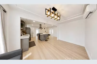 1558 W 105th, Los Angeles, CA 90047 - Photo 7