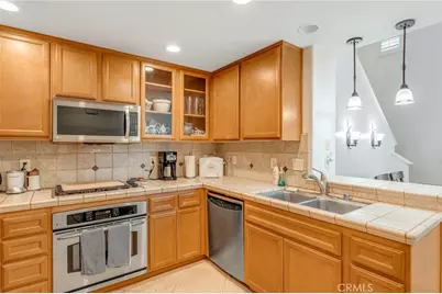 27022 Pebble Beach, Valencia, CA 91381 - Photo 9