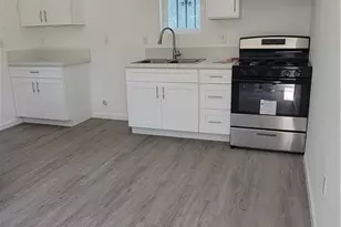 1649 W Florence, Los Angeles, CA 90047 - Photo 9