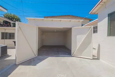 931 - 933 S La Verne Ave, Los Angeles, CA 90022 - Photo 37