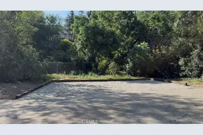 885 Montecito, Los Angeles, CA 90031 - Photo 25