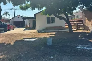 742 Simmons, Los Angeles, CA 90022 - Photo 1