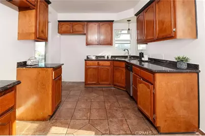 3625 W 106th, Inglewood, CA 90303 - Photo 11