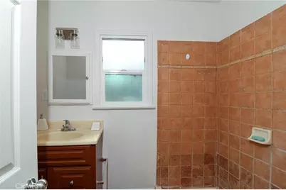 3625 W 106th, Inglewood, CA 90303 - Photo 17