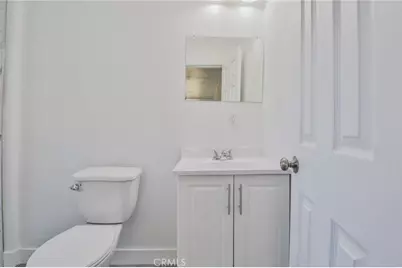 205 W 98th, Los Angeles, CA 90003 - Photo 29