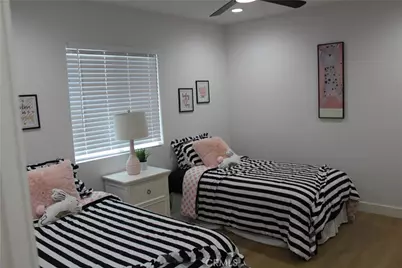 2371 Stearnlee, Long Beach, CA 90815 - Photo 19