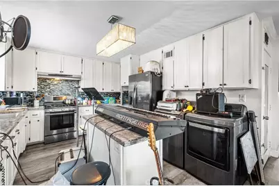 2517 W Beverly Boulevard, Montebello, CA 90640 - Photo 17