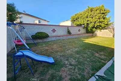 1221 E Denwall, Carson, CA 90746 - Photo 3