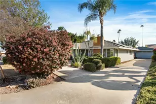 1185 La Subida Ct, Riverside, CA 92507 - Photo 3