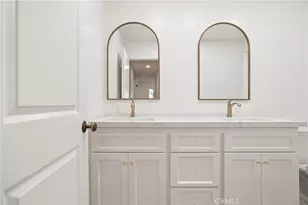 1185 La Subida Ct, Riverside, CA 92507 - Photo 15