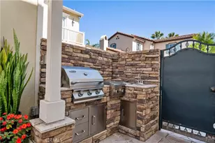 2520 Cornerstone Ln, Costa Mesa, CA 92626 - Photo 35