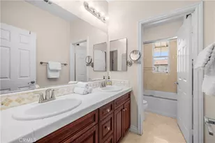 2520 Cornerstone Ln, Costa Mesa, CA 92626 - Photo 25