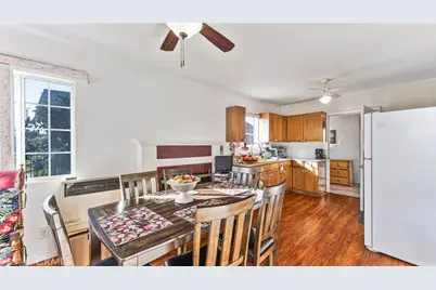 535 W Olive Street, Inglewood, CA 90301 - Photo 15