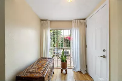 1301 W 56th Street, Los Angeles, CA 90037 - Photo 23