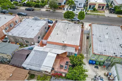 1301 W 56th Street, Los Angeles, CA 90037 - Photo 33