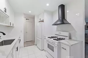 700 W La Veta, Orange, CA 92868 - Photo 11