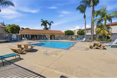 700 W La Veta #C7, Orange, CA 92868 - Photo 25